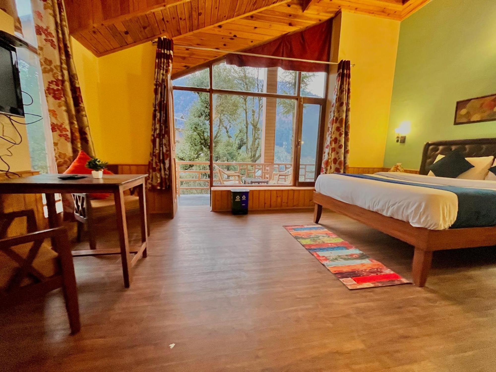 The Manu Emerald # Farmhouse # Top Selling Cottage In Manali # Peaceful Heritage Cozy Stay # Lawn With Bonfire # Most Awarded Manāli Exterior foto