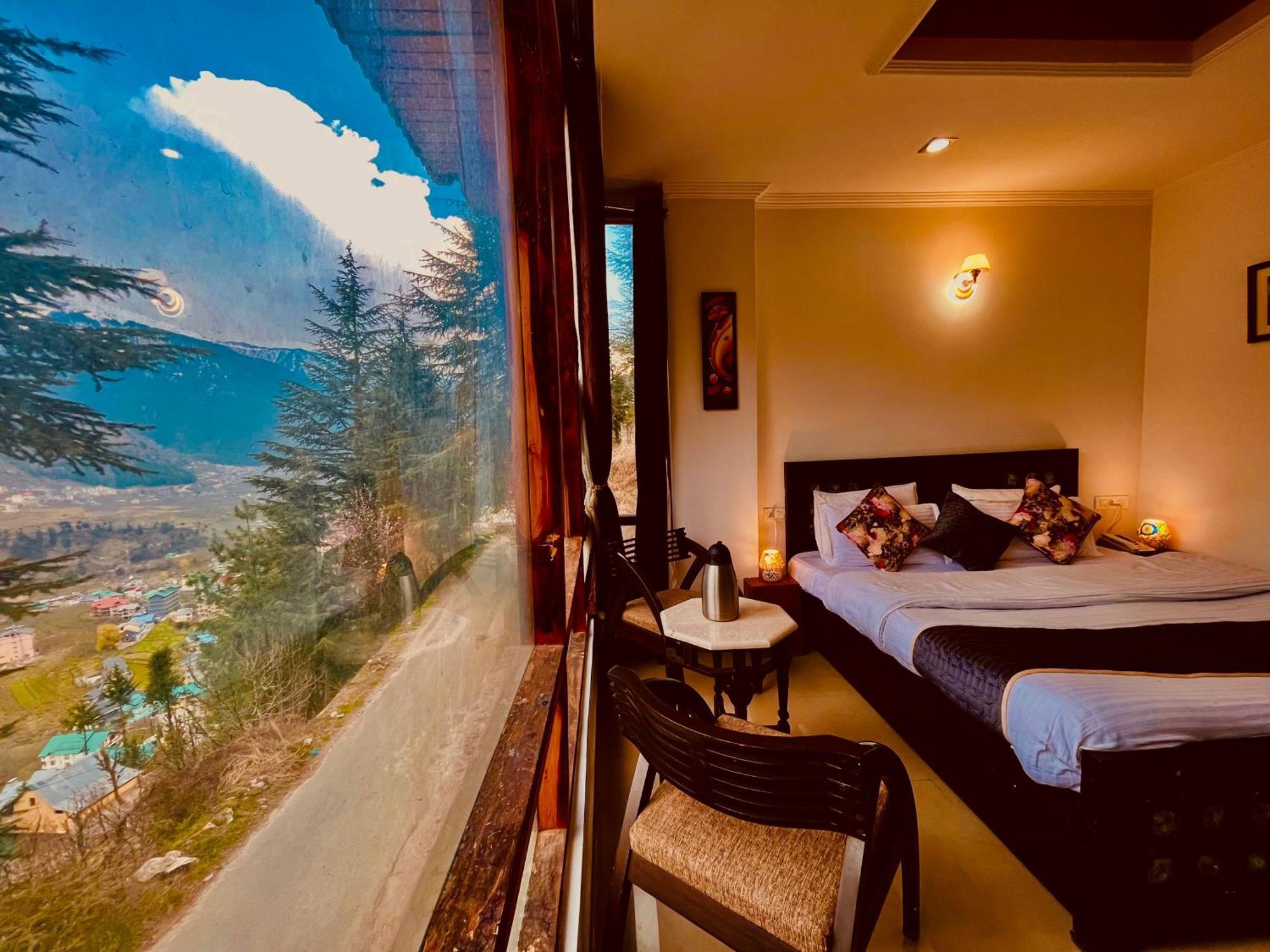 The Manu Emerald # Farmhouse # Top Selling Cottage In Manali # Peaceful Heritage Cozy Stay # Lawn With Bonfire # Most Awarded Manāli Exterior foto