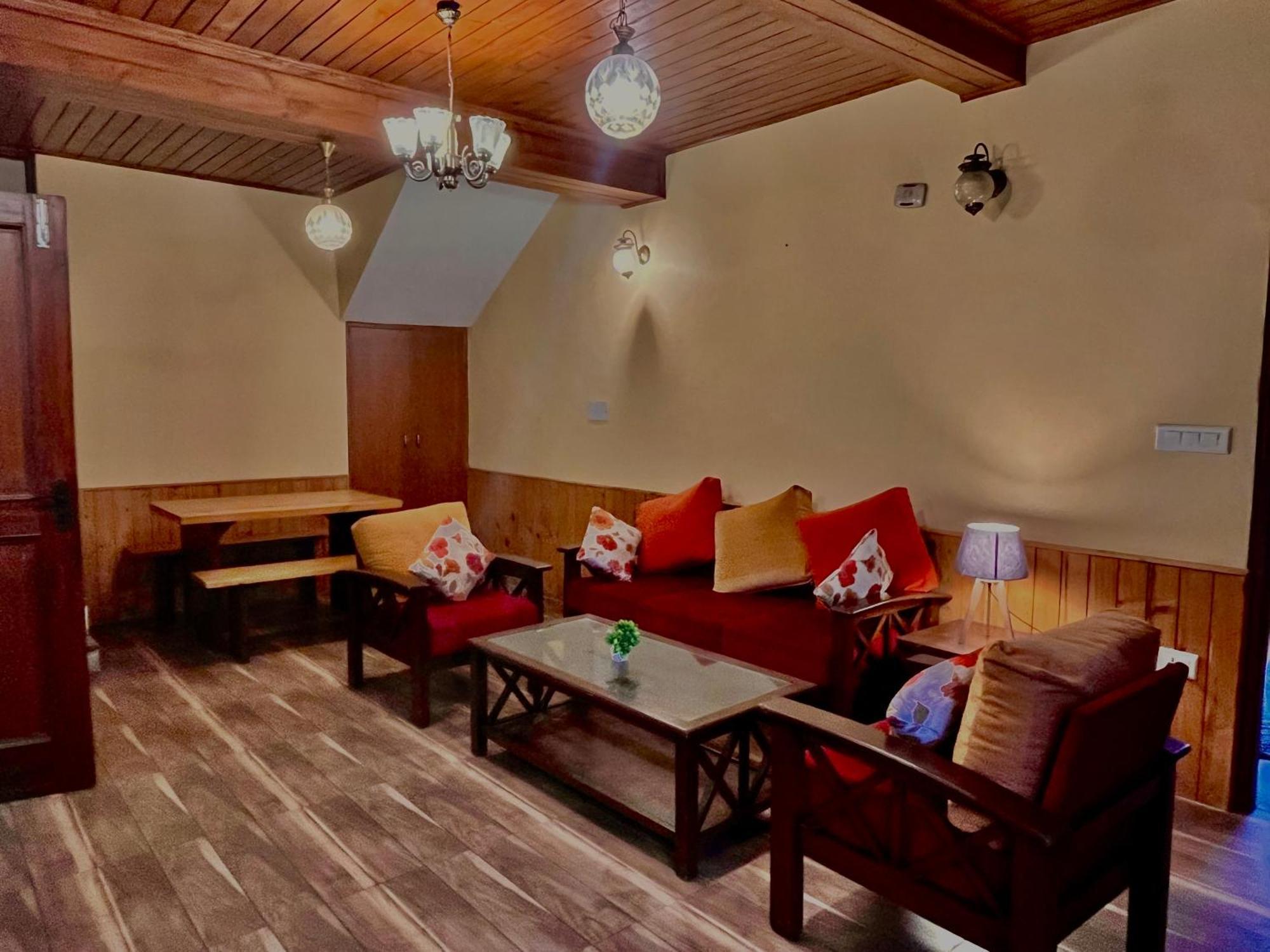 The Manu Emerald # Farmhouse # Top Selling Cottage In Manali # Peaceful Heritage Cozy Stay # Lawn With Bonfire # Most Awarded Manāli Exterior foto