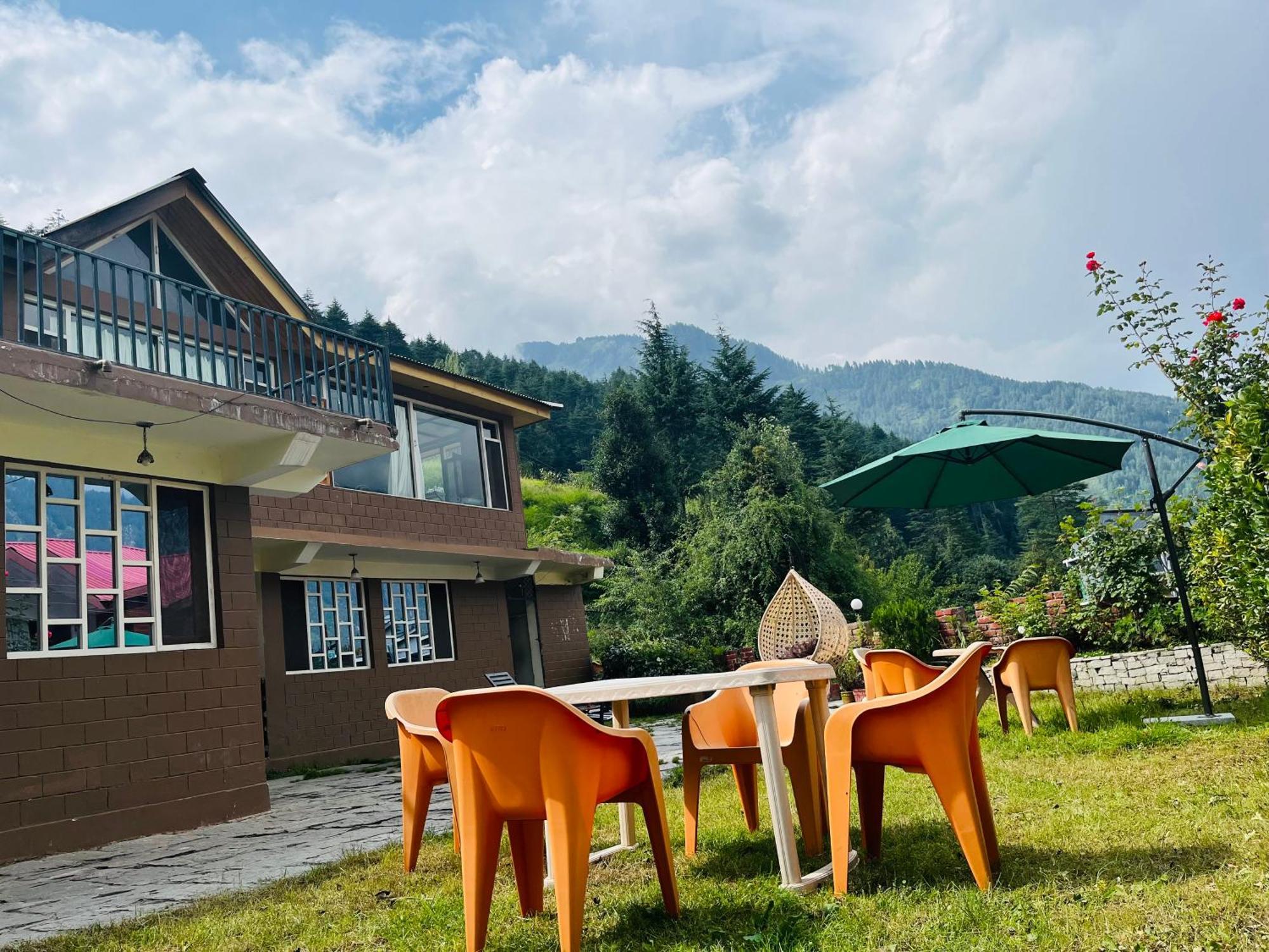 The Manu Emerald # Farmhouse # Top Selling Cottage In Manali # Peaceful Heritage Cozy Stay # Lawn With Bonfire # Most Awarded Manāli Exterior foto