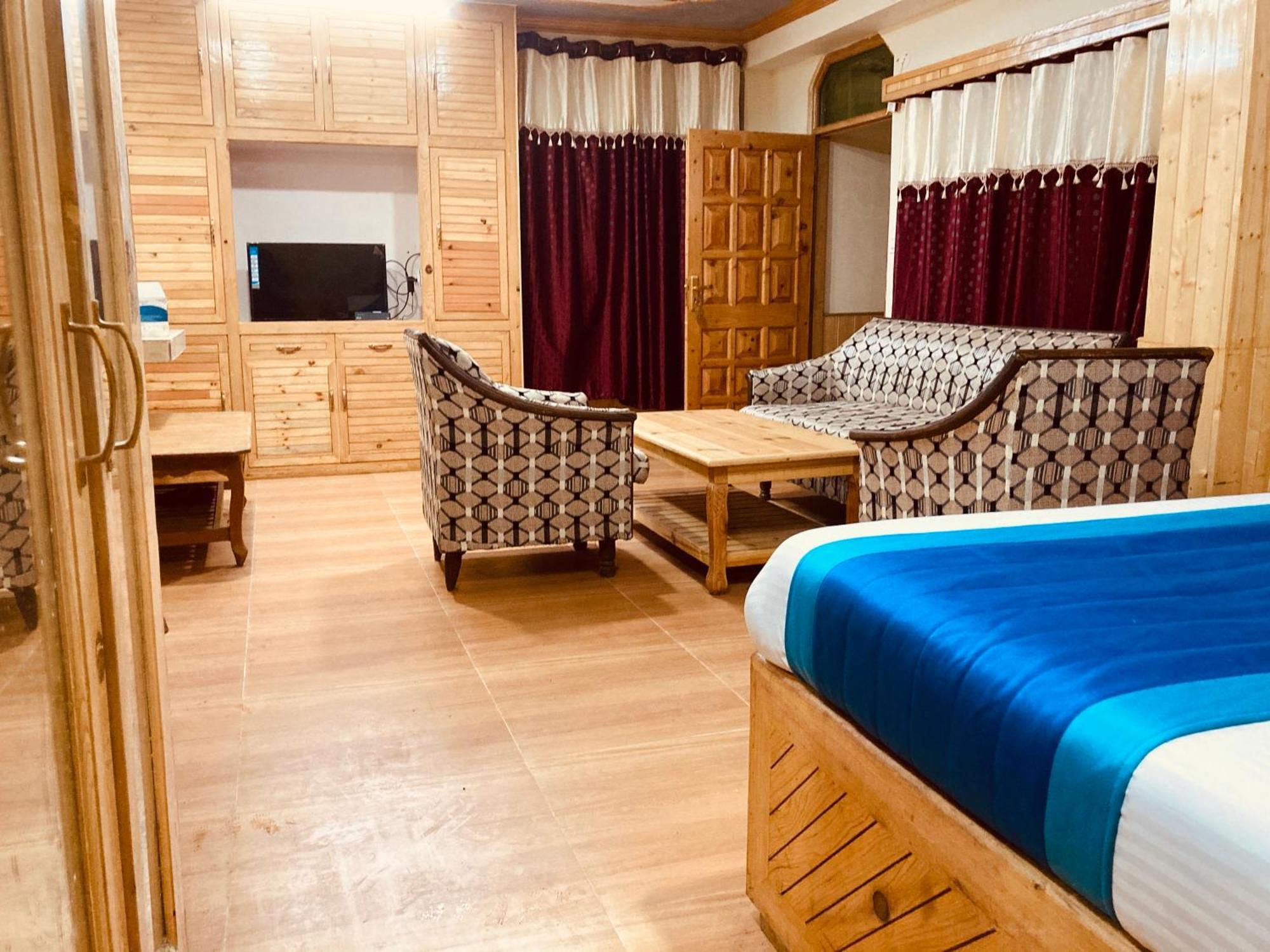The Manu Emerald # Farmhouse # Top Selling Cottage In Manali # Peaceful Heritage Cozy Stay # Lawn With Bonfire # Most Awarded Manāli Exterior foto
